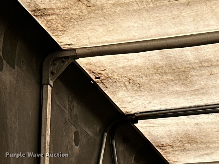 image for item DQ7336 1998 Transcraft  side curtain trailer