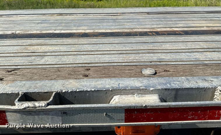 image for item DQ7337 1997 Transcraft Eagle W2  flatbed trailer