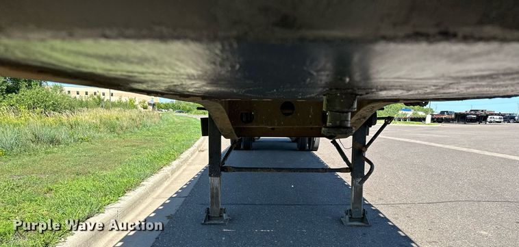 image for item DQ7337 1997 Transcraft Eagle W2  flatbed trailer