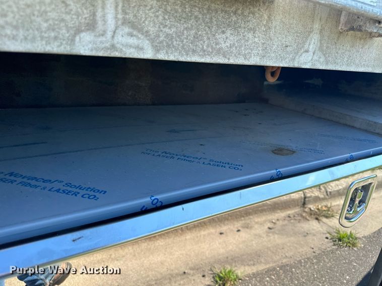 image for item DQ7337 1997 Transcraft Eagle W2  flatbed trailer