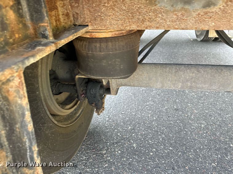 image for item DQ7337 1997 Transcraft Eagle W2  flatbed trailer