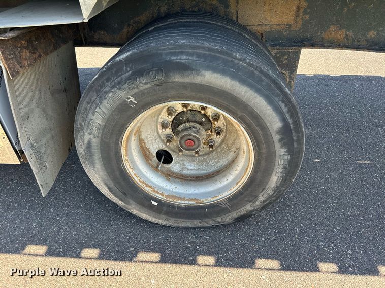 image for item DQ7337 1997 Transcraft Eagle W2  flatbed trailer