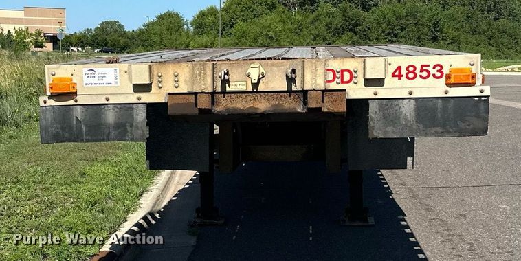 image for item DQ7338 2004 Transcraft D Eagle W2  drop deck trailer