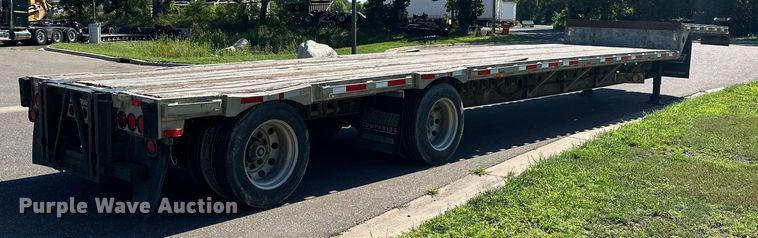 image for item DQ7338 2004 Transcraft D Eagle W2  drop deck trailer