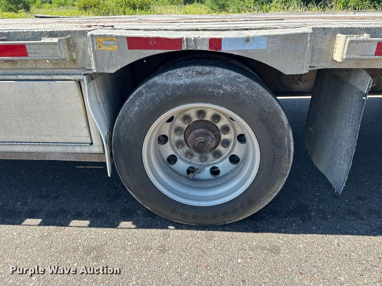 image for item DQ7338 2004 Transcraft D Eagle W2  drop deck trailer
