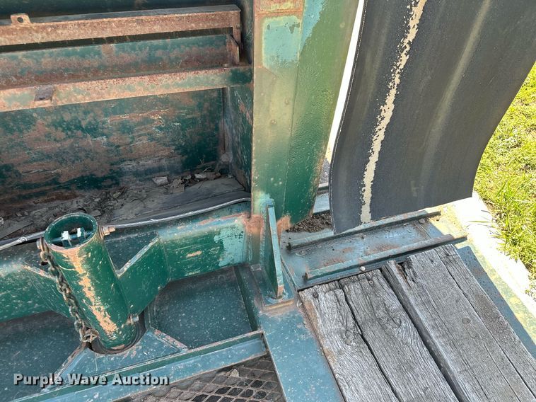 image for item DQ7339 1993 Talbert  lowboy equipment trailer