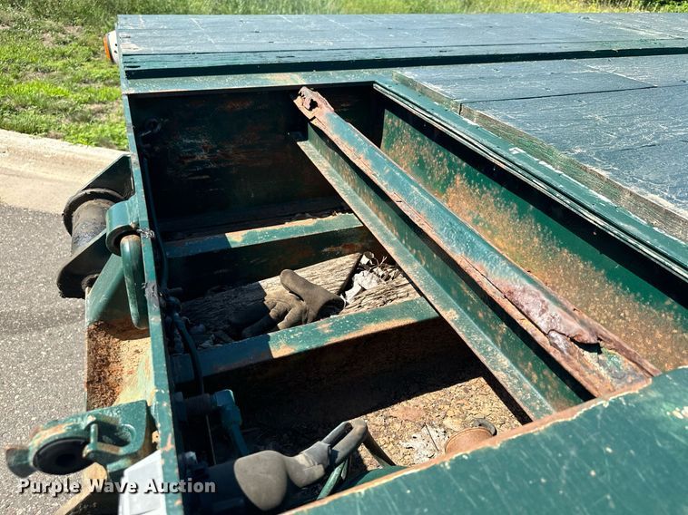 image for item DQ7339 1993 Talbert  lowboy equipment trailer