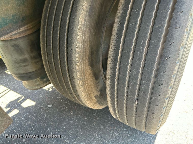 image for item DQ7339 1993 Talbert  lowboy equipment trailer