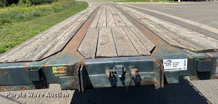 image for item DQ7341 1996 Talbert  flatbed trailer