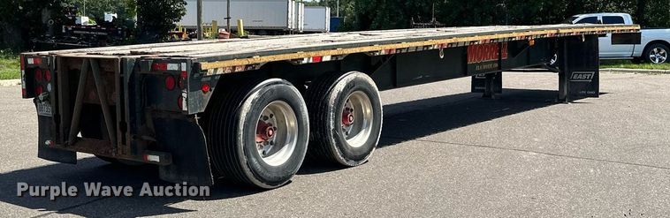 image for item DQ7342 1995 Talbert  flatbed trailer