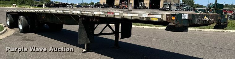 image for item DQ7343 2004 Great Dane  flatbed trailer