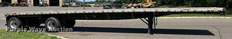 image for item DQ7343 2004 Great Dane  flatbed trailer