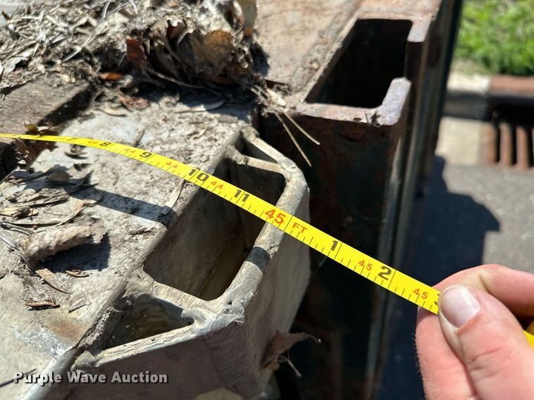 image for item DQ7343 2004 Great Dane  flatbed trailer