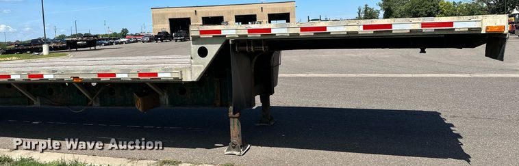 image for item DQ7344 2004 Transcraft  drop deck trailer