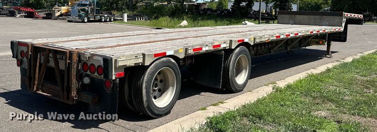 image for item DQ7344 2004 Transcraft  drop deck trailer