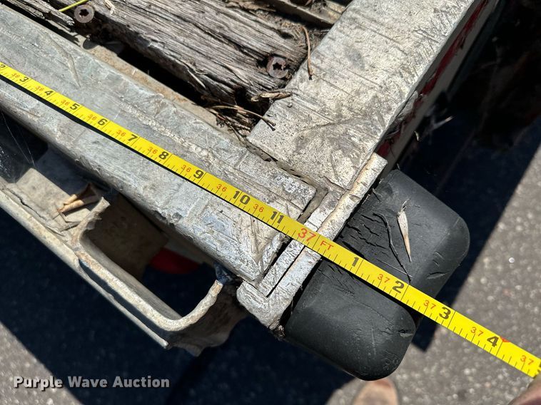 image for item DQ7344 2004 Transcraft  drop deck trailer