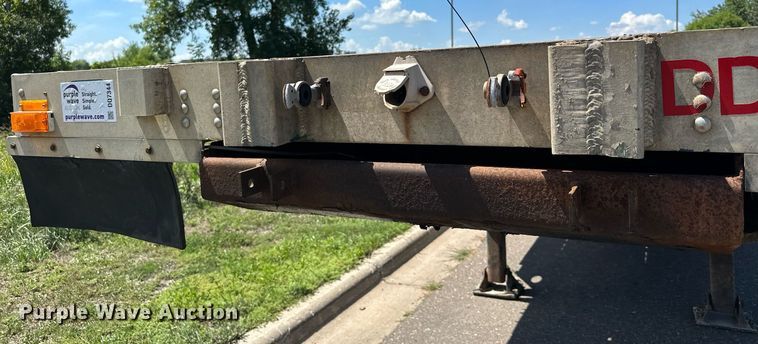 image for item DQ7344 2004 Transcraft  drop deck trailer