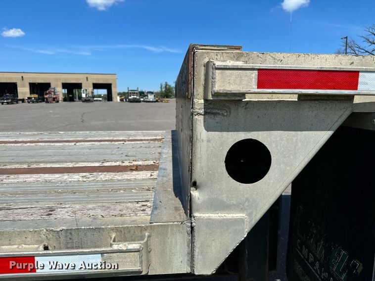 image for item DQ7344 2004 Transcraft  drop deck trailer