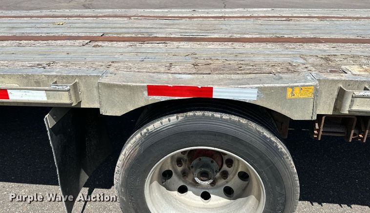 image for item DQ7344 2004 Transcraft  drop deck trailer