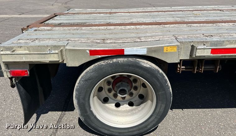 image for item DQ7344 2004 Transcraft  drop deck trailer