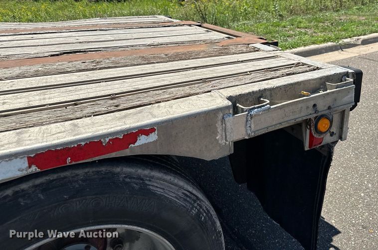 image for item DQ7344 2004 Transcraft  drop deck trailer