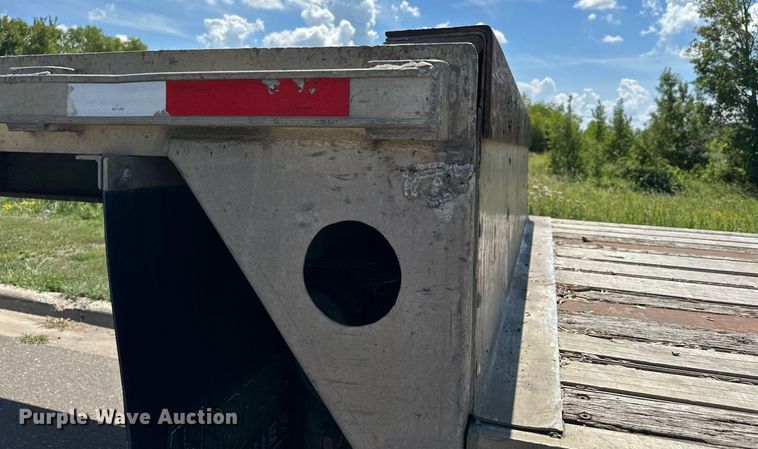 image for item DQ7344 2004 Transcraft  drop deck trailer