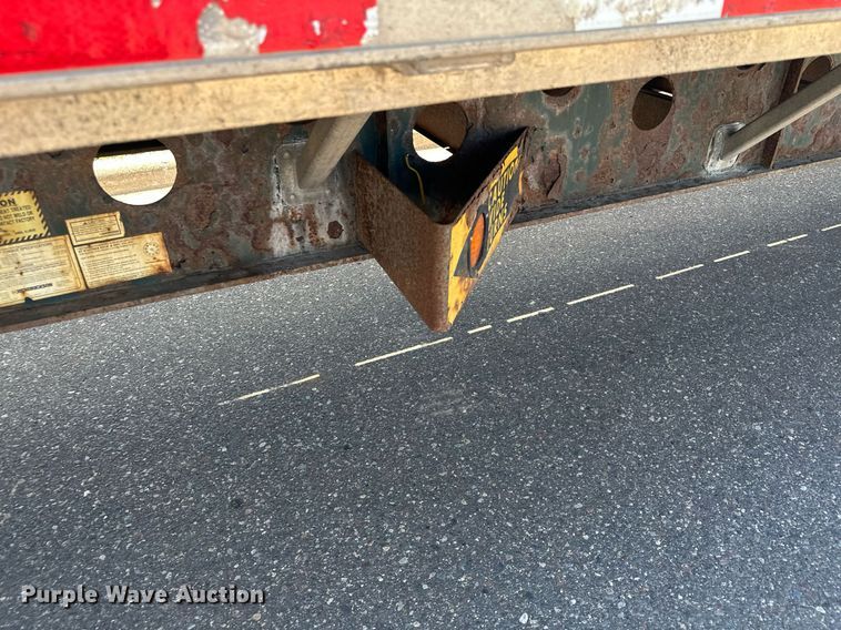 image for item DQ7344 2004 Transcraft  drop deck trailer