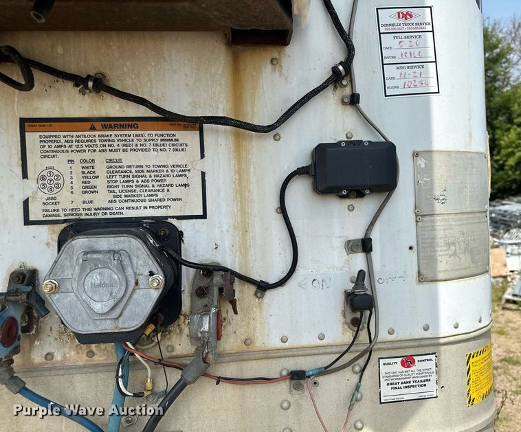 image for item DQ7351 1998 Great Dane  refrigerated van trailer