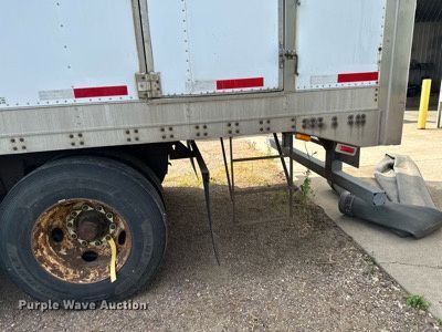 image for item DQ7351 1998 Great Dane  refrigerated van trailer