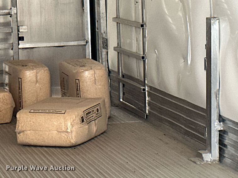 image for item DQ7351 1998 Great Dane  refrigerated van trailer