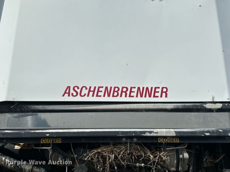 image for item DQ7351 1998 Great Dane  refrigerated van trailer