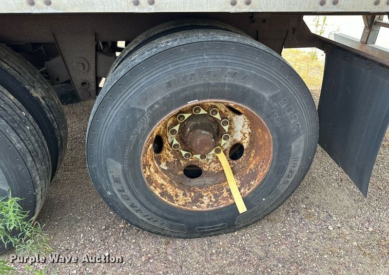 image for item DQ7351 1998 Great Dane  refrigerated van trailer