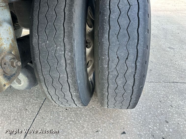 image for item DS2228 2005 Great Dane  refrigerated van trailer