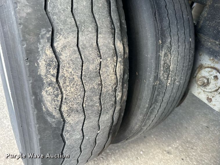 image for item DS2228 2005 Great Dane  refrigerated van trailer