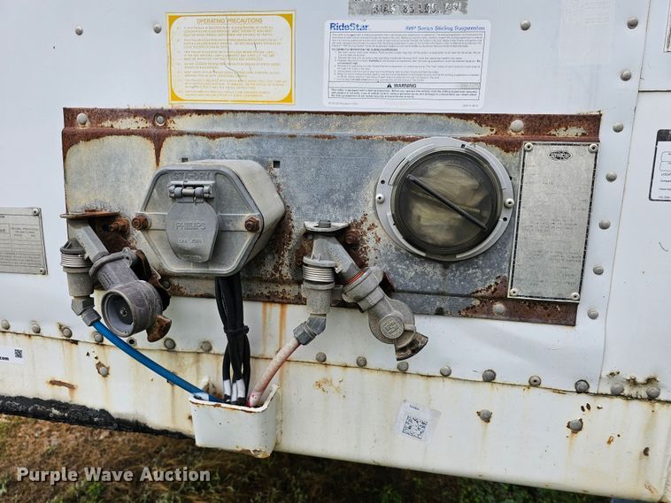 image for item KG9598 2006 Strick  dry van trailer