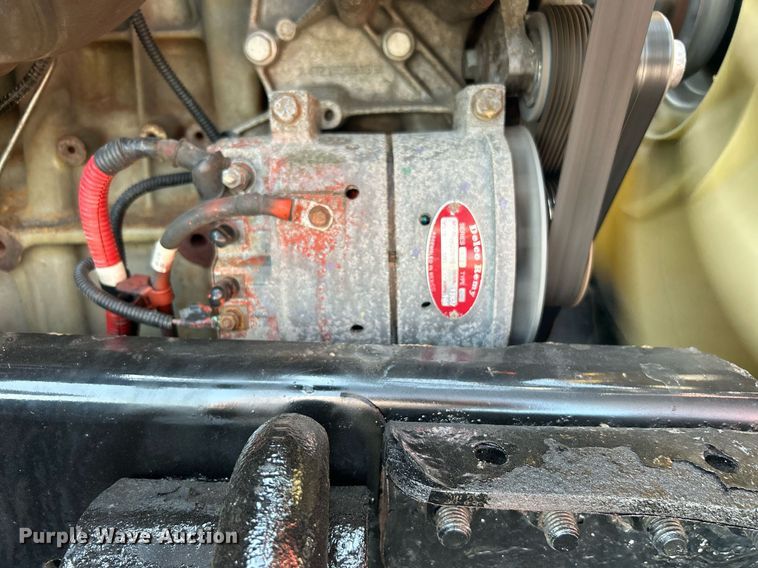 image for item KW9126 2012 Freightliner Cascadia  semi truck