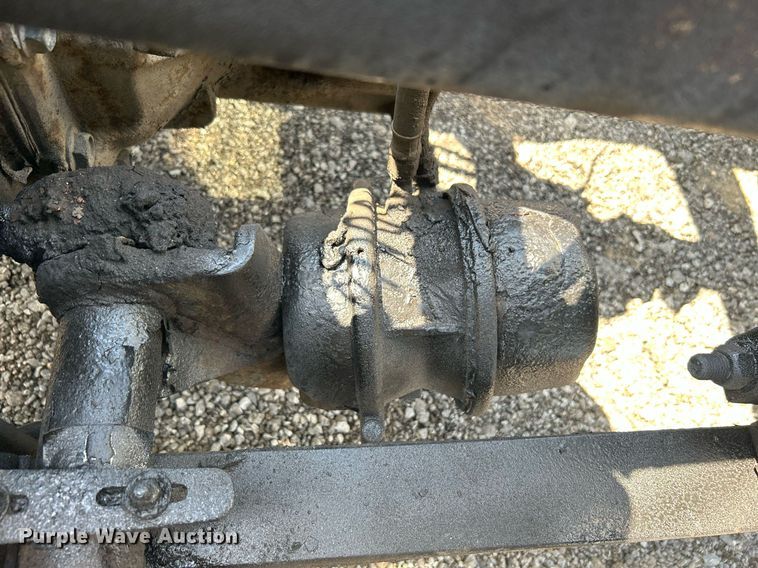 image for item KW9126 2012 Freightliner Cascadia  semi truck