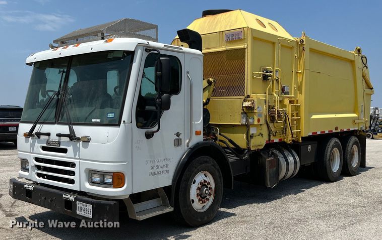 image for item LF9366 2008 American LaFrance Condor  refuse truck