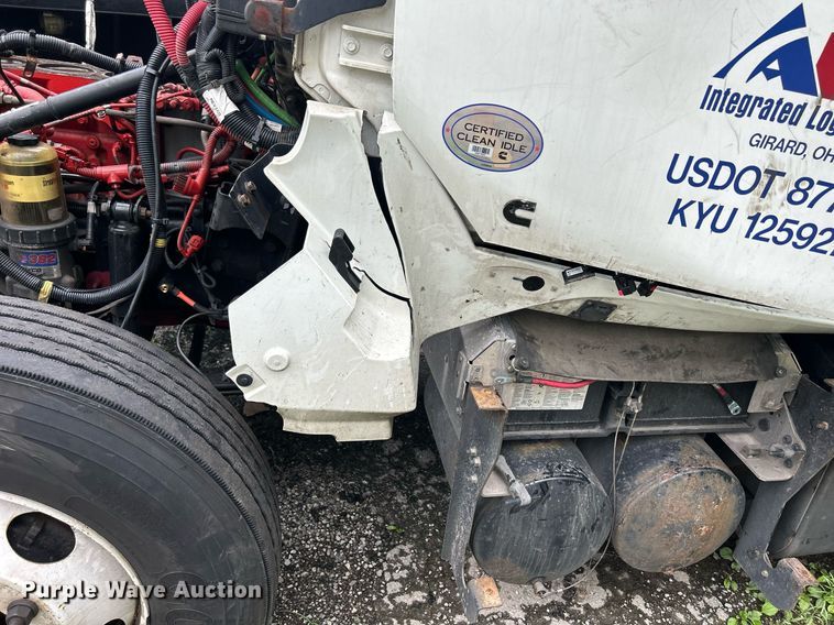 image for item LJ9774 2020 International LT625  truck cab and chassis