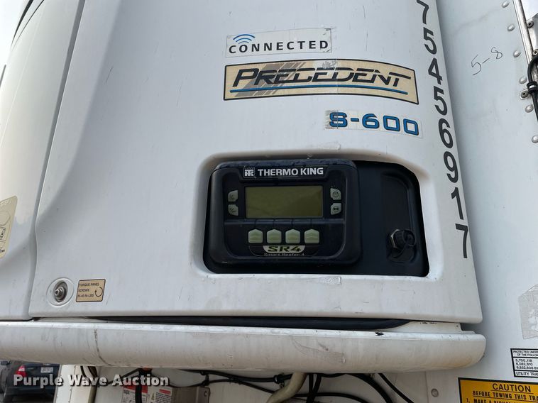 image for item LJ9775 2017 Utility VS2RA  refrigerated van trailer