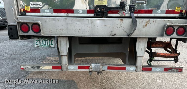 image for item LJ9775 2017 Utility VS2RA  refrigerated van trailer