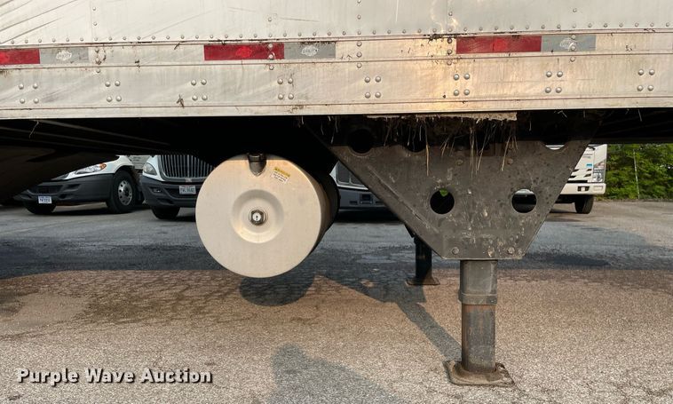 image for item LJ9775 2017 Utility VS2RA  refrigerated van trailer