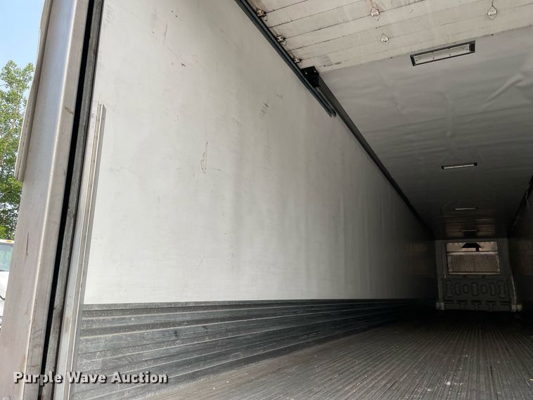 image for item LJ9775 2017 Utility VS2RA  refrigerated van trailer