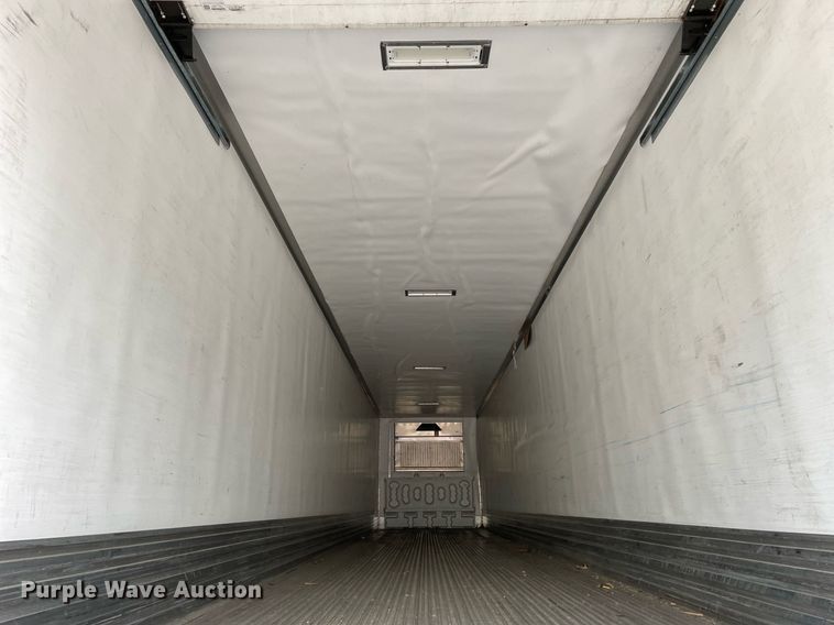 image for item LJ9775 2017 Utility VS2RA  refrigerated van trailer