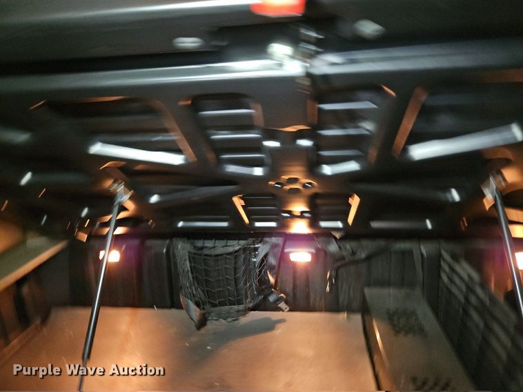 image for item LL9280 2016 Freightliner Cascadia  semi truck