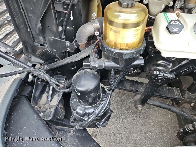 image for item LL9280 2016 Freightliner Cascadia  semi truck