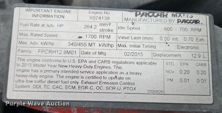 image for item LM9090 2016 Peterbilt 579  semi truck