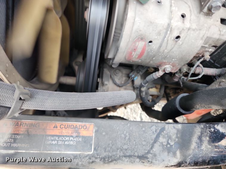 image for item LX9707 2015 Volvo VNL  semi truck