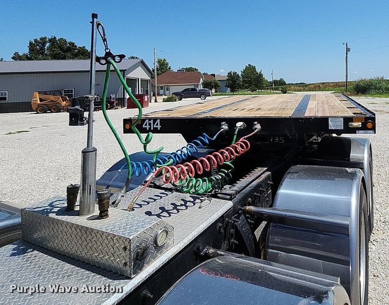 image for item MG9672 2014 Doonan 532DCBGDHEEPD  drop deck equipment trailer