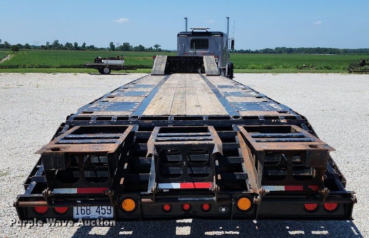 image for item MG9672 2014 Doonan 532DCBGDHEEPD  drop deck equipment trailer